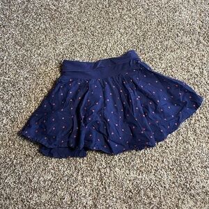 🐶🐶Gymboree size 8 navy blue skirt with red hearts.🐶🐶